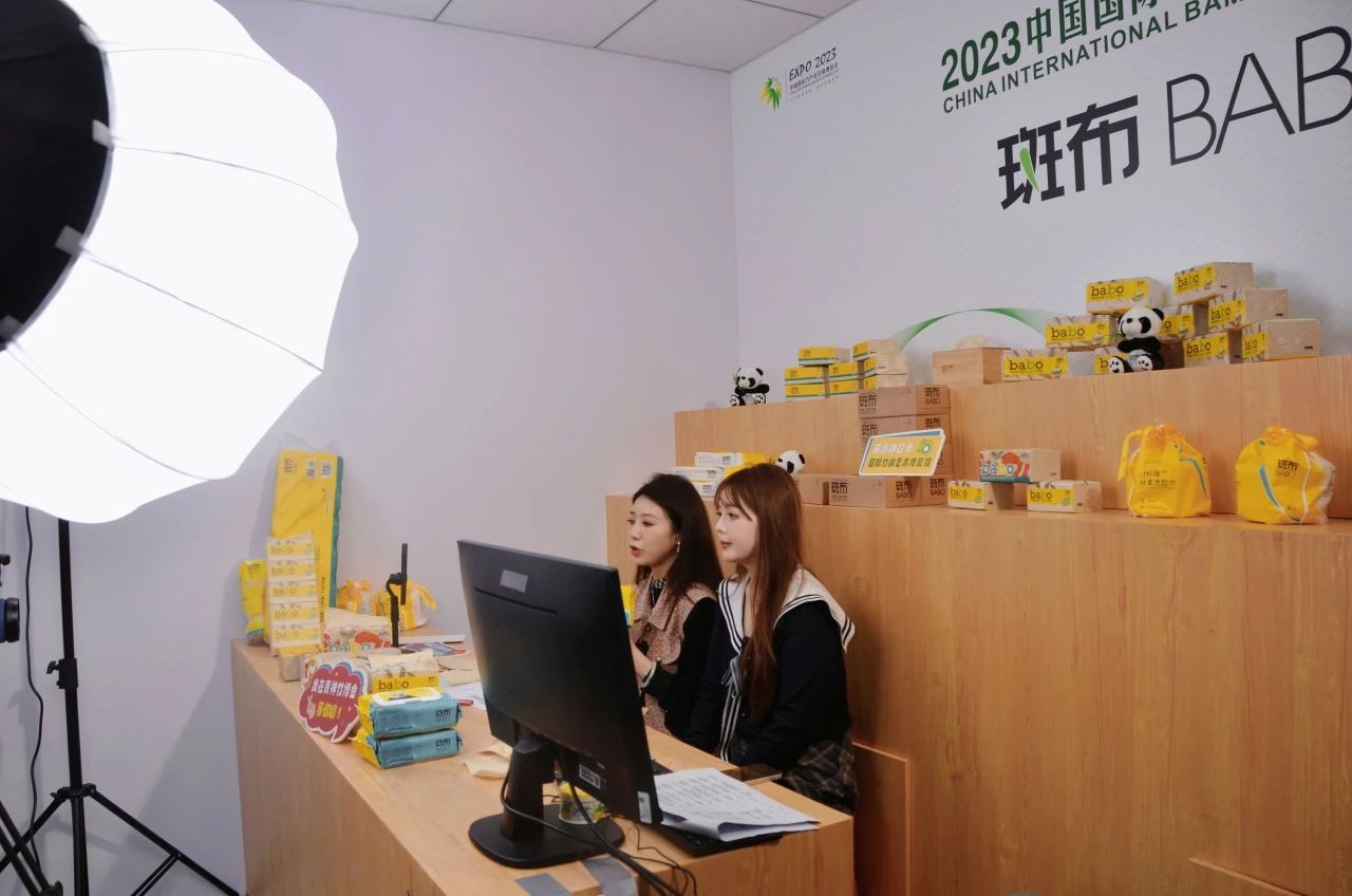 微信图片_20231115100403.jpg 微信图片_20231115100403.jpg